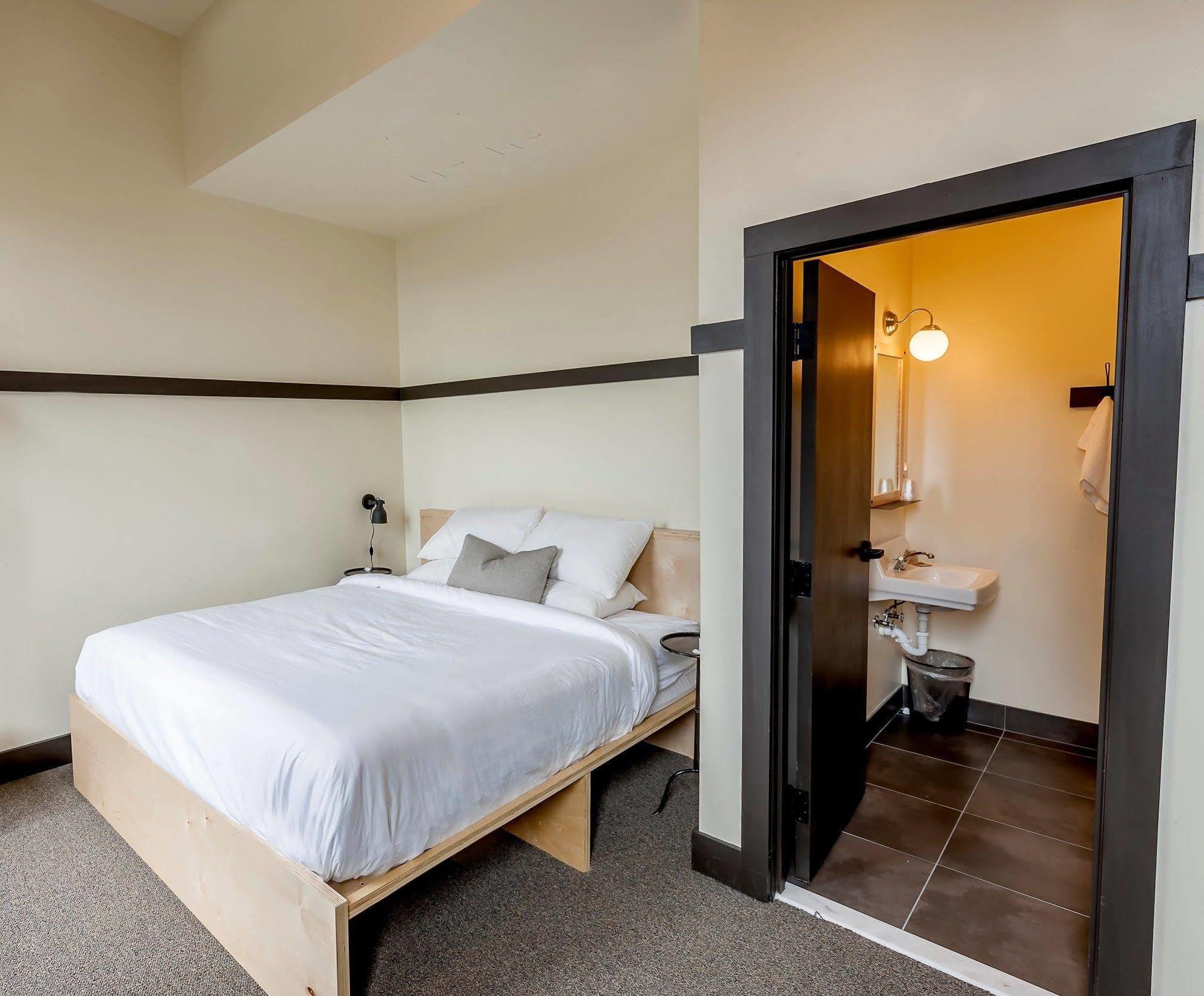 Hotel The Society